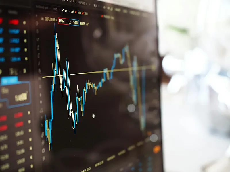 The Future of Data: Leveraging AI to Propel Entrepreneurial Achievement